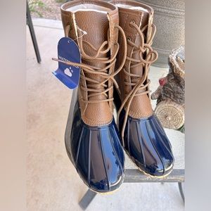 NEW Women’s waterproof Duck boots JBU by Jambu 9.5 M NWT